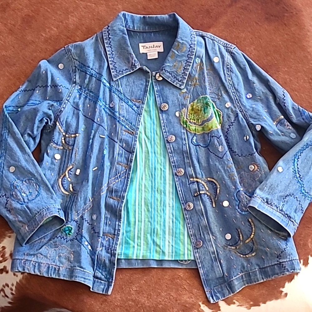 Vintage 100% Cotton Denim Embroidered Jacket Size Small